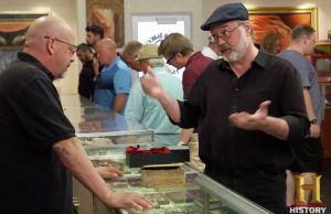 Dave Cheadle making his pitch to Pawn Stars celebrity Rick Harrison.